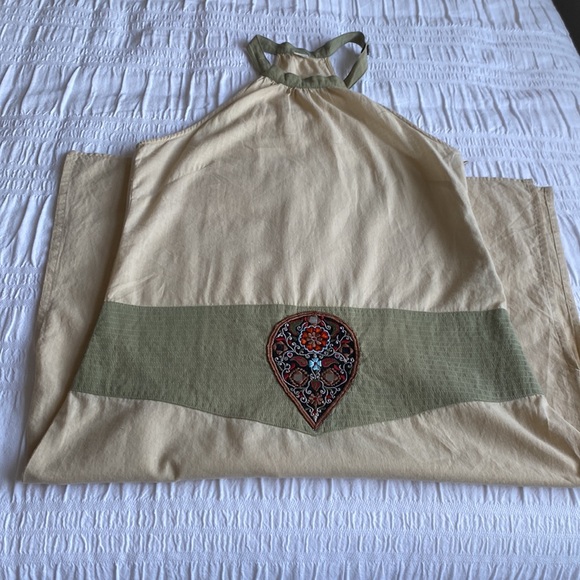 Made In Nepal cream coloured sleeveless dress/green button high neck closure. S - Picture 10 of 16